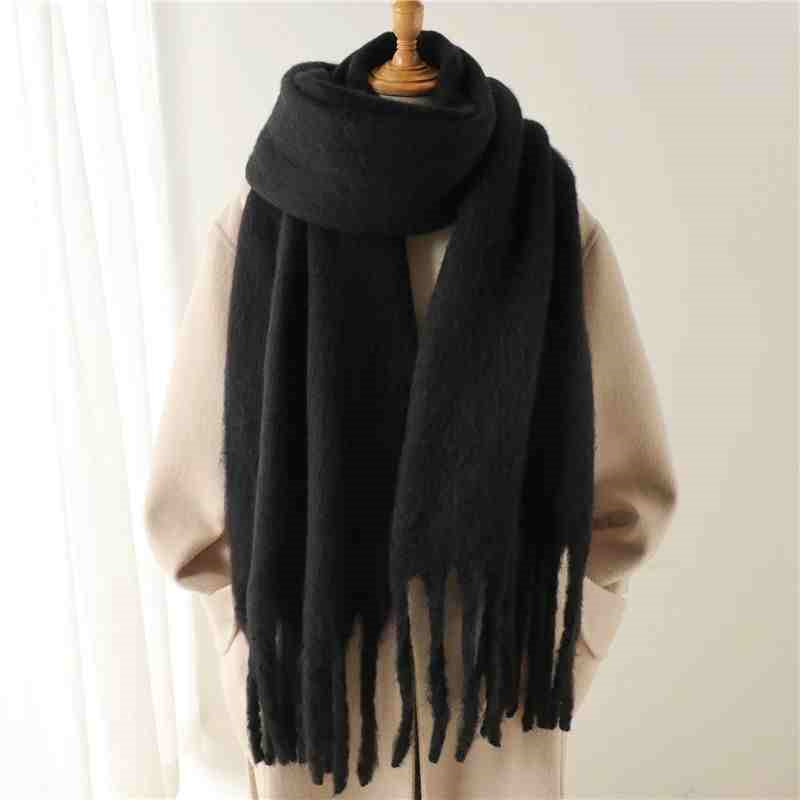 Écharpe Flowy – Élégance et Chaleur pour l’Hiver